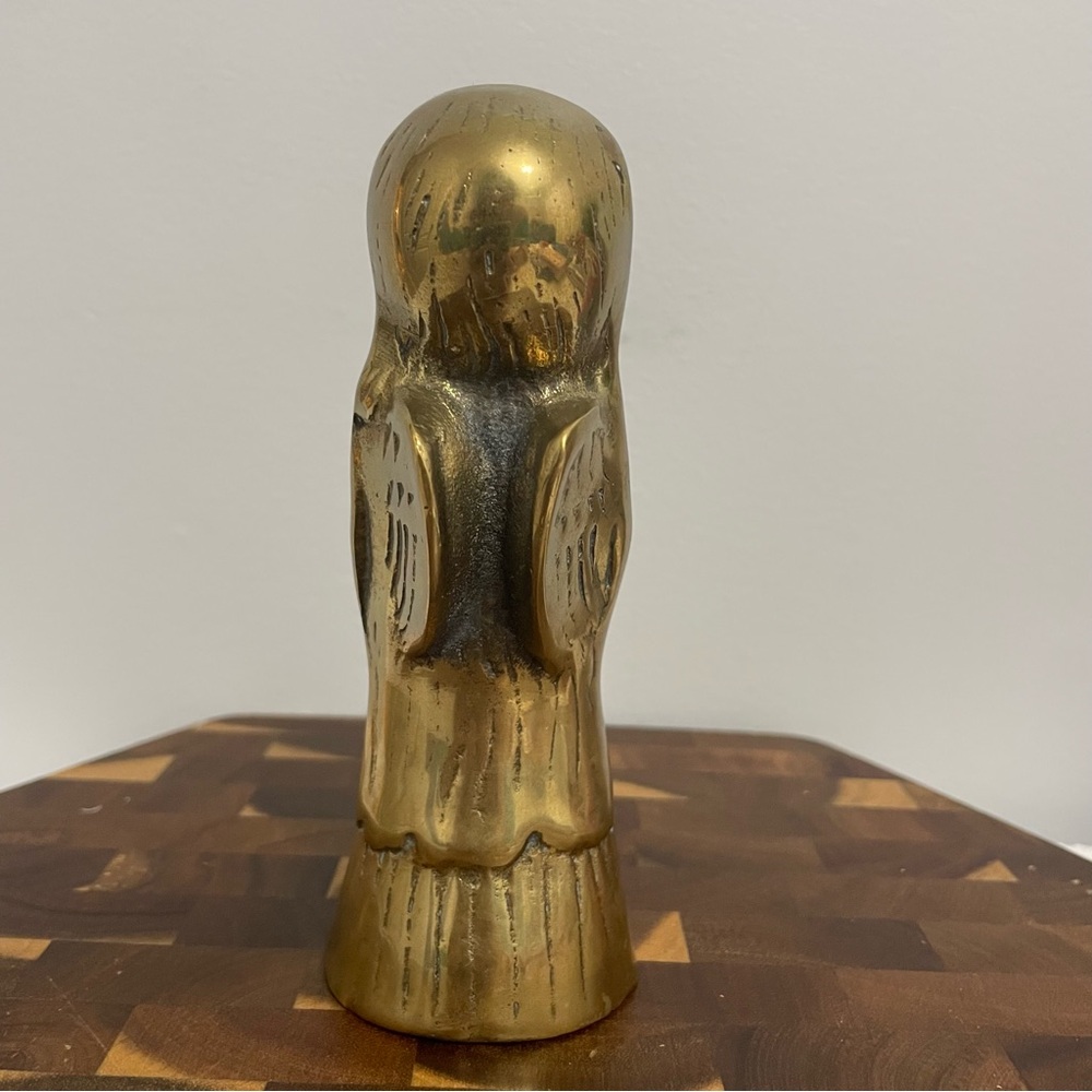 Brass 6’ Child Caroler Candle Holder - Picture 3 of 11